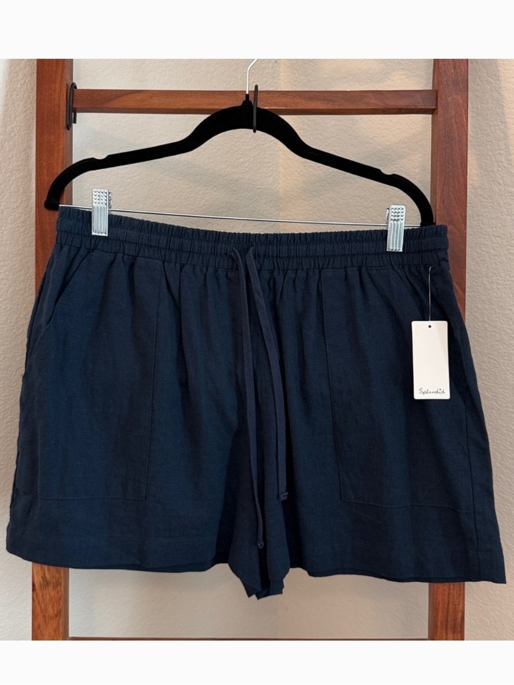 Splendid navy soft drawstring shorts